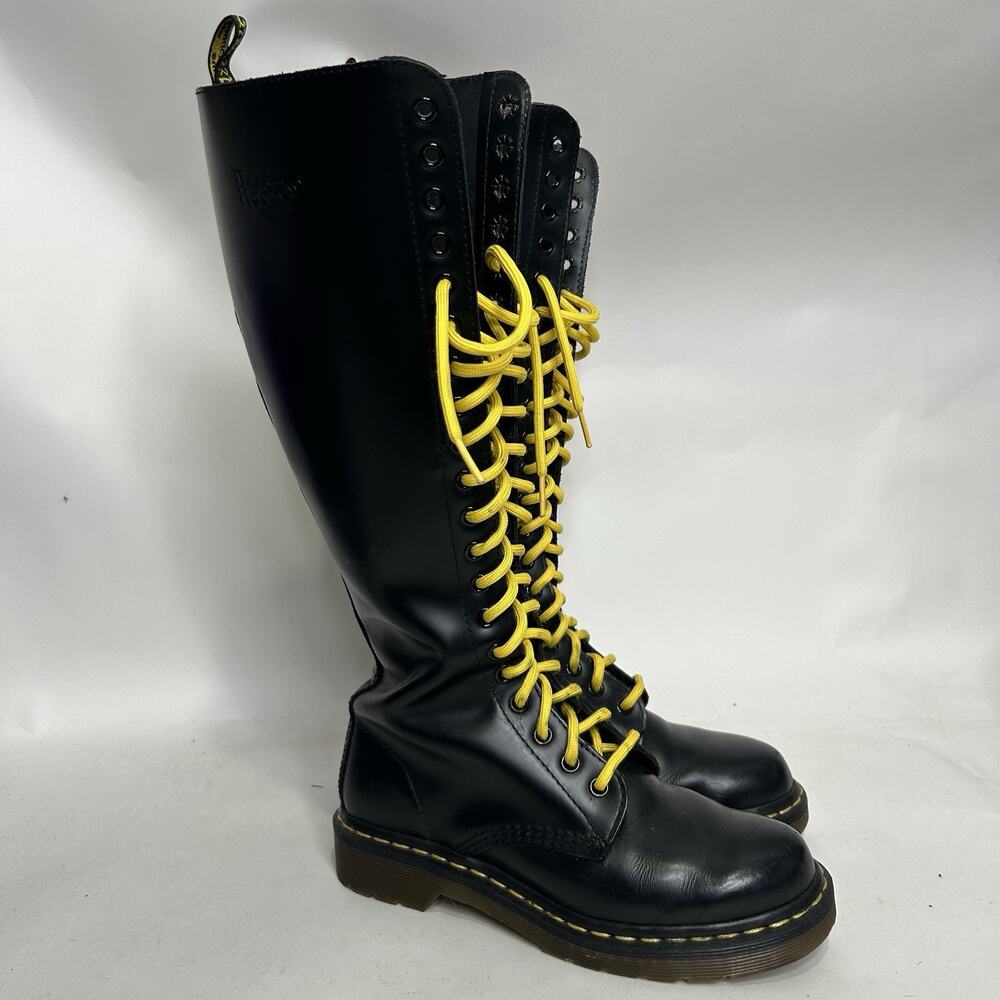Vintage Dr. Martens Jemma Leather Lace Up 20 Eye Boots